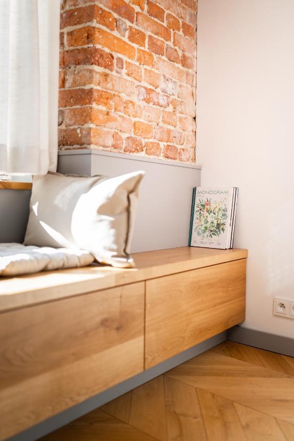 Central Apartamenty Jelenia Góra Kültér fotó