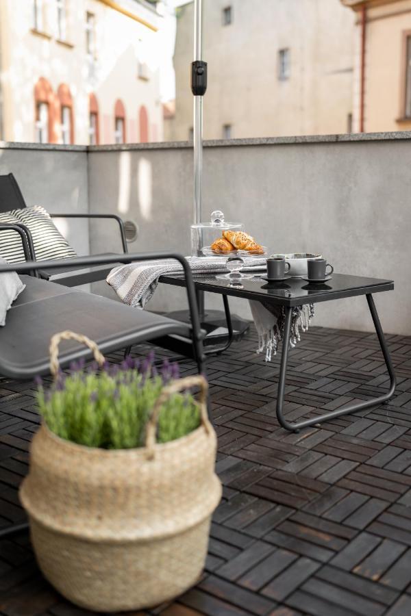 Central Apartamenty Jelenia Góra Kültér fotó