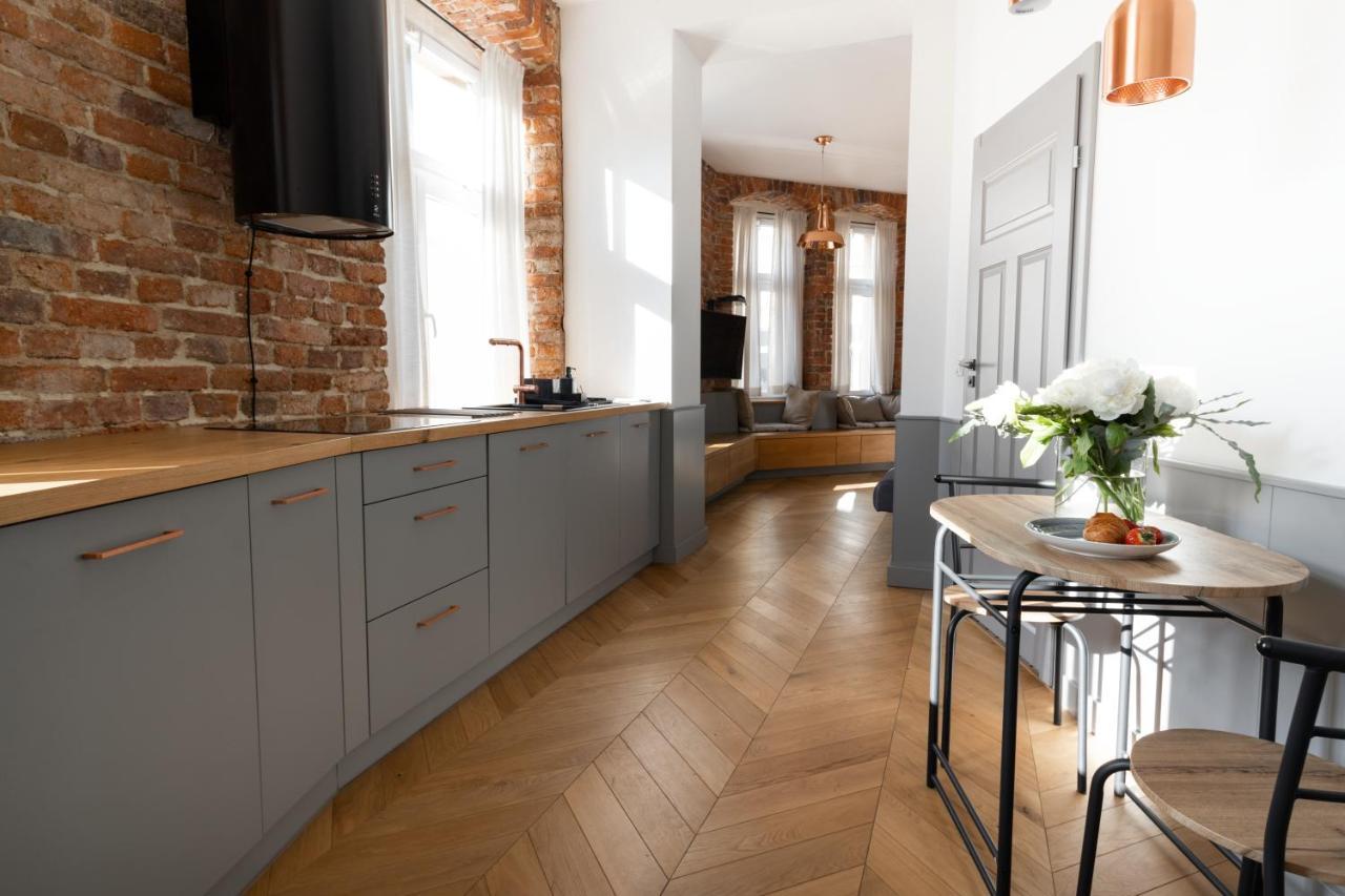 Central Apartamenty Jelenia Góra Kültér fotó